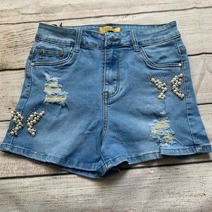 Shorts color blue light